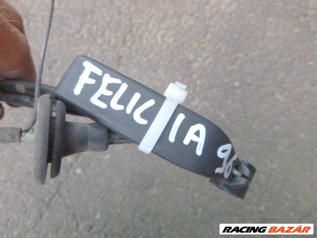Skoda Felicia motortér nyitó bowden  (2 FAJTA ) 2. kép