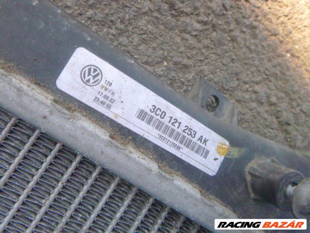 Volkswagen Passat B6 2.0 TDI GYÁRI vízhűtő 3C0 121 253 AK 3C0121263AK 3. kép