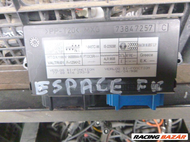 Renault Espace 2000 komfort elektronika  csatlakozóval 7700416293 B 73847257 1. kép