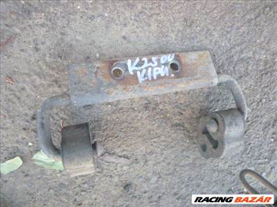 Kia K2700 kipufogó felfüggesztés 