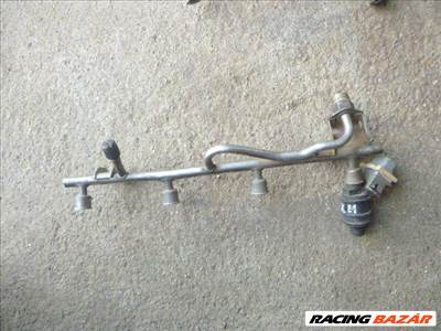 Opel Vectra B 1,8 X18XE1 injektor híd 1 befecskendezővel 