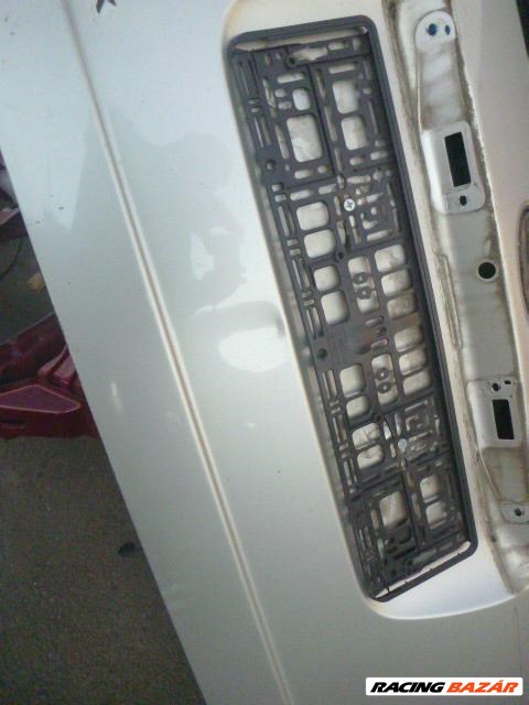 Ford C-Max Mk1 2006 EZÜST CSOMAGTÉRAJTÓ ÜVEGGEL 4. kép