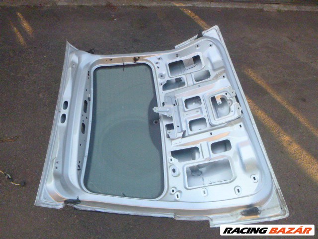 Ford C-Max Mk1 2006 EZÜST CSOMAGTÉRAJTÓ ÜVEGGEL 9. kép