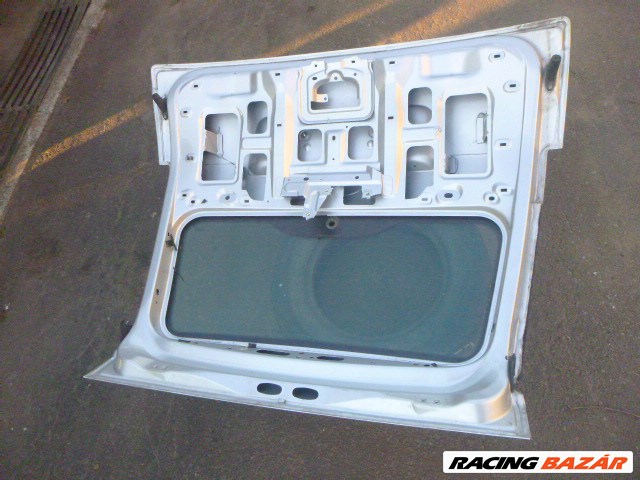 Ford C-Max Mk1 2006 EZÜST CSOMAGTÉRAJTÓ ÜVEGGEL 10. kép