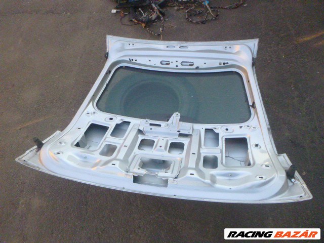 Ford C-Max Mk1 2006 EZÜST CSOMAGTÉRAJTÓ ÜVEGGEL 12. kép