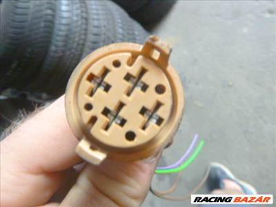 Volkswagen ,, AUDI CSATLAKOZÓ