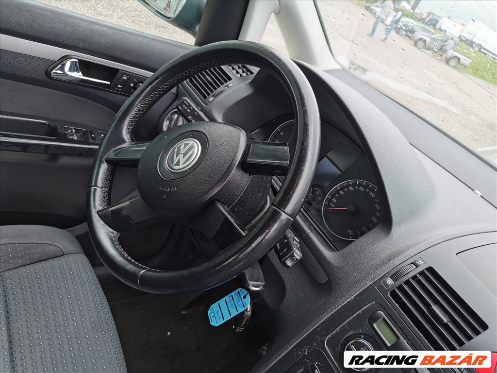Volkswagen Touran I 1.9 TDI 7 személyes beltéri elemek eladók 14. kép