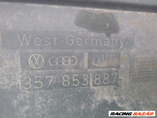 Volkswagen Passat B3 BAL HÁTSÓ AJTÓDÍSZLÉC (SZÉLES) 357 853 887 357853887 2. kép