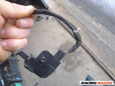 Volkswagen Passat B5 KÉZIFÉK LÁMPA KAPCSOLÓ CSATLAKOZÓVAL 1H0 947 561 A 1H0947561A