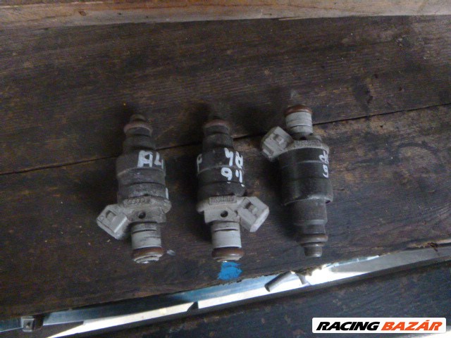 Audi A4 (B5 - 8D) 1,6 INJEKTOR 078 133 551 N 078133551N 1. kép