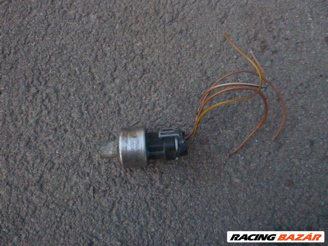 Opel Vectra B KLÍMA NYOMÁSKAPCSOLÓ CSATLAKOZÓVAL GM 90 506 752 (280447) gm90506752 1. kép