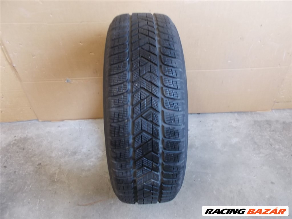 Pirelli Scorpion Winter Seal téli 215/65 R17 99 H TL 2018 1. kép