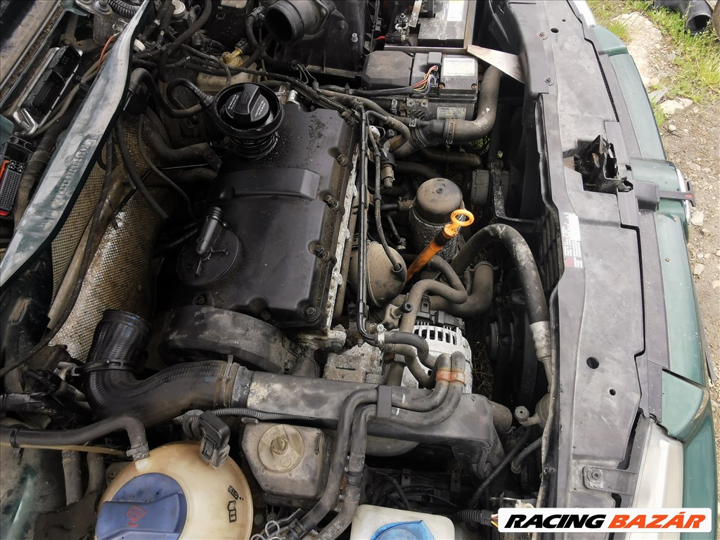 Volkswagen Bora 1.9 TDI 1.9Tdi motor AJM kóddal, 196.763km-el eladó 16. kép
