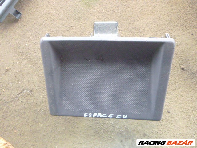 Renault Espace 2000 magnó beépítőkeret  2. kép