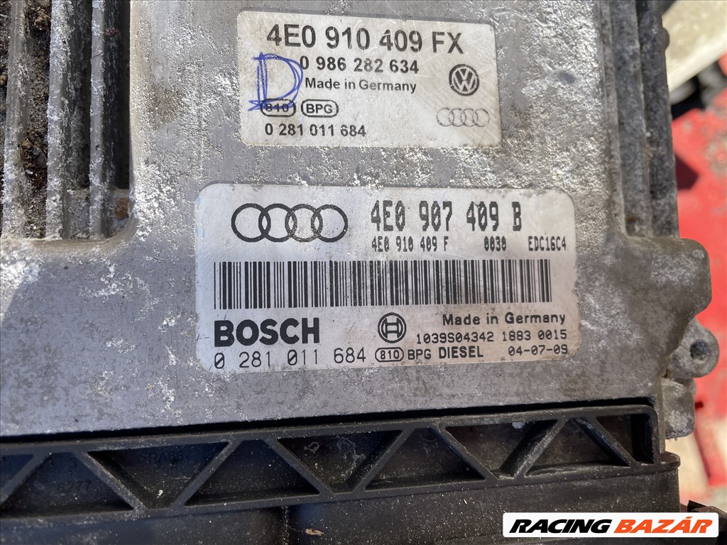 Audi A8 (D3 - 4E) 4.0 TDI quattro motor ASE-kódu 6. kép