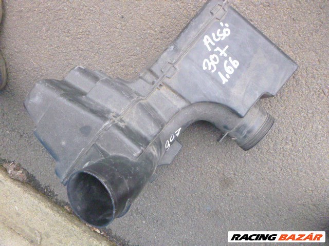 Peugeot 307 2002 1,6, benzin levegőszűrőház alsó része 1. kép