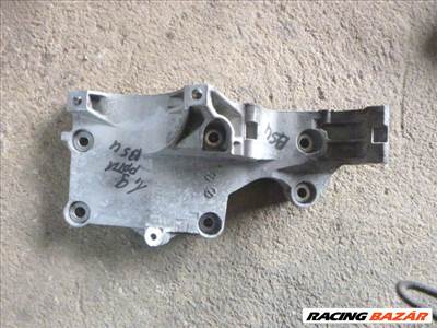 Volkswagen  TOURAN  1,9 PDTDI generátor tartókonzol  03G903143A