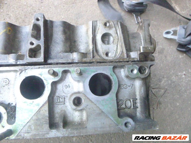 Opel Omega B FRONTERA 2.0, 2,2 DOHC HENGERFEJ VEZÉRMŰTENGELLYEL GM 90 400 095 90400095 5. kép