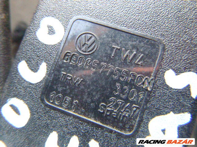 Volkswagen Polo Classic 2001 ELSŐ biztonsági öv csat  6E0857755 4. kép