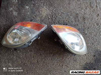 Renault Kangoo jobb első fényszóró , bal első fényszóró