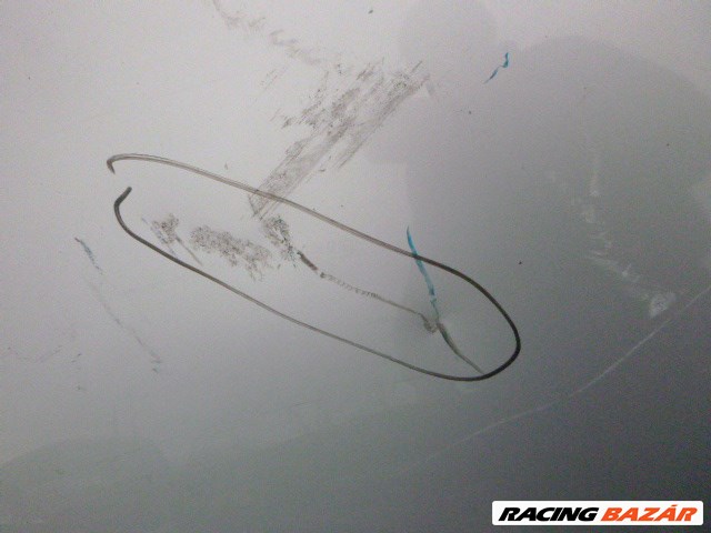 Ford Mondeo Mk3 motorháztető szigeteléssel 2. kép