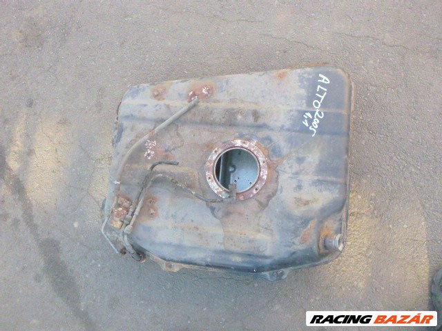 Suzuki Alto (5th gen) 2005 1,1 üzemanyagtank  1. kép