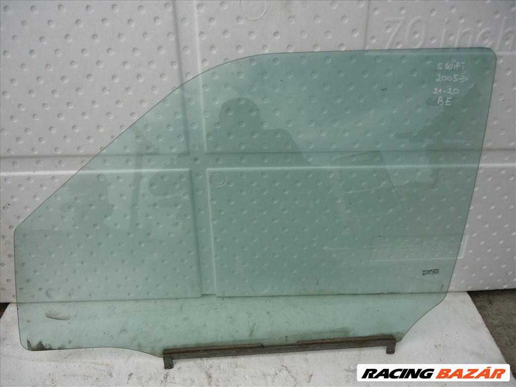Suzuki Swift bal első ablak üveg  1. kép