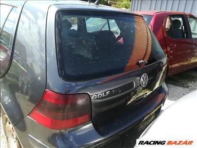 Volkswagen Golf IV csomagtér ajtó