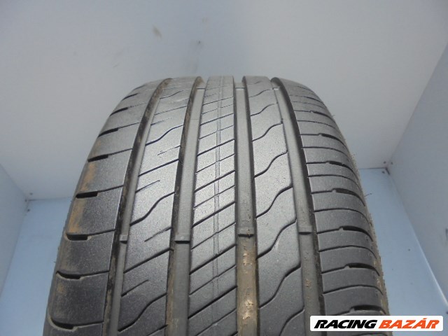 Goodyear Efficientgrip 2 215/45 R16  1. kép