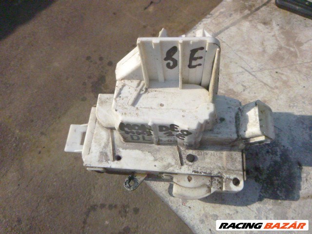 Ford Mondeo Mk3 2002 JOBB ELSŐ ajtózár szerkezet  3LÁBAS 6. kép