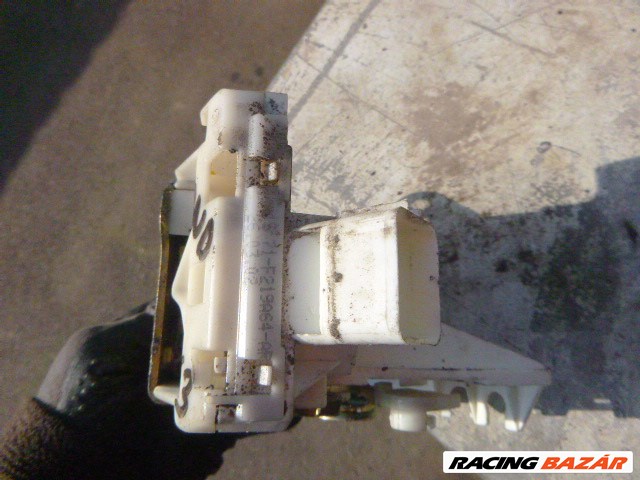 Ford Mondeo Mk3 2002 JOBB ELSŐ ajtózár szerkezet  3LÁBAS 8. kép