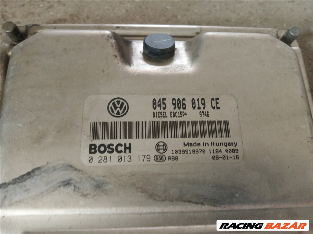 Skoda Fabia 2 1.4 TDI BNM motorvezérlő 045906019CE 0281013179 2. kép