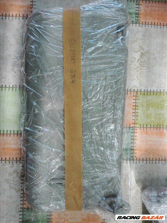 Suzuki Ignis (1st gen), Suzuki Swift (5th gen), Suzuki SX4 (1st gen) napellenző  3. kép