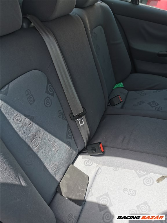 Seat León (1st gen) 1.8 20V karosszéria elemek LA7W színben eladók LA7WSEAT SEAT1820 9. kép