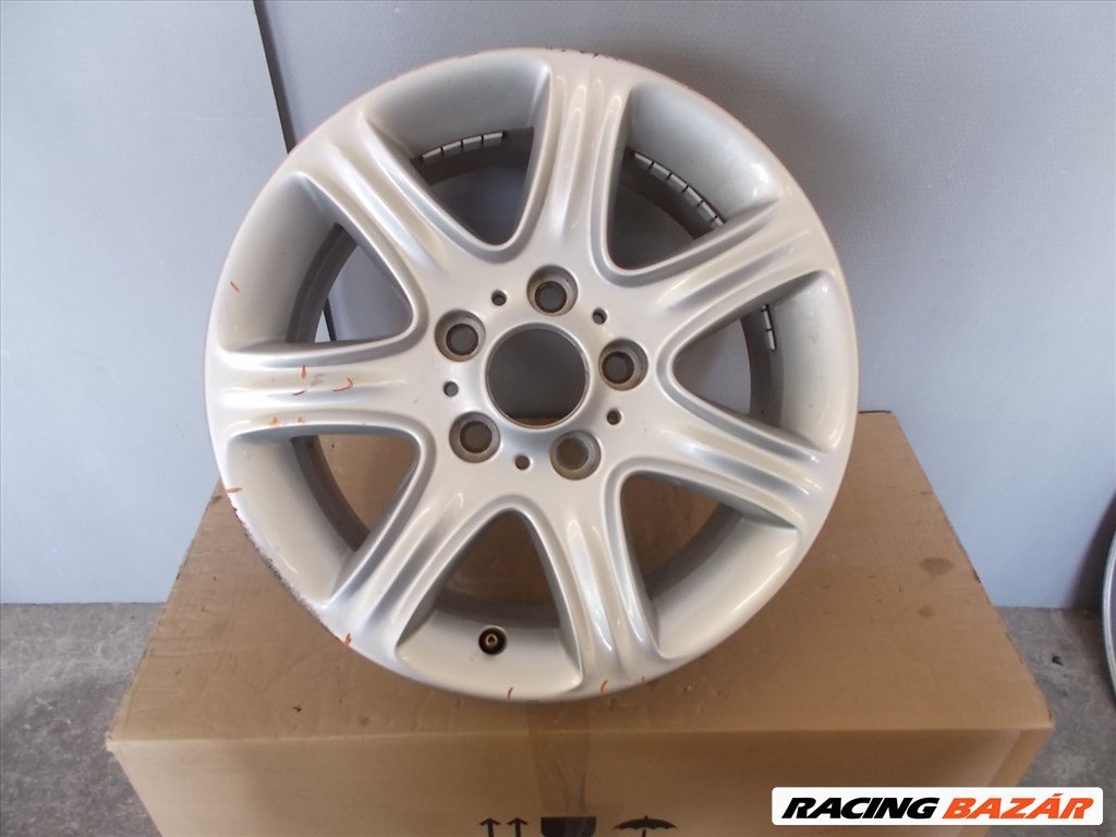 Gyári alufelni BMW 1-es F20 F21 2-es F22 F23 377-Styl. 16x7ET40 1. kép