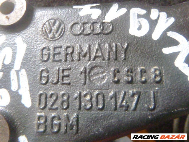 Volkswagen adagoló tartó konzol , öntvény 028 130 147 J 1. kép