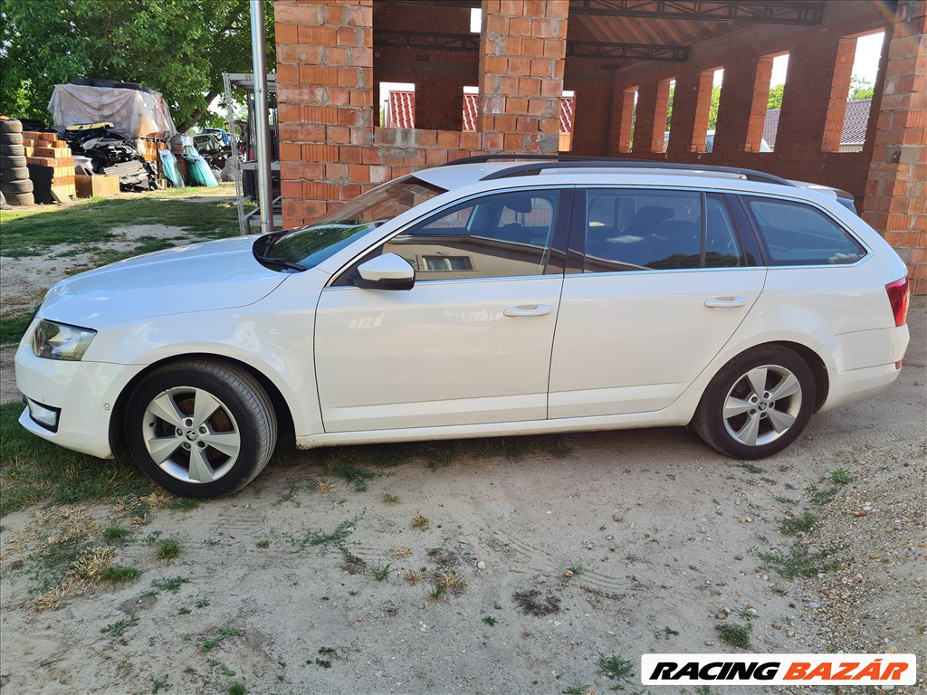 Skoda Octavia III kombi 1.6 CRTDI DBK bontott alkatrészek, bontott jármű, bontás 2. kép