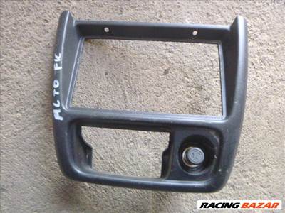 Suzuki Alto (5th gen) 2005 KÖZÉPSŐ KERET MŰSZERFAL , keret rádió köré 