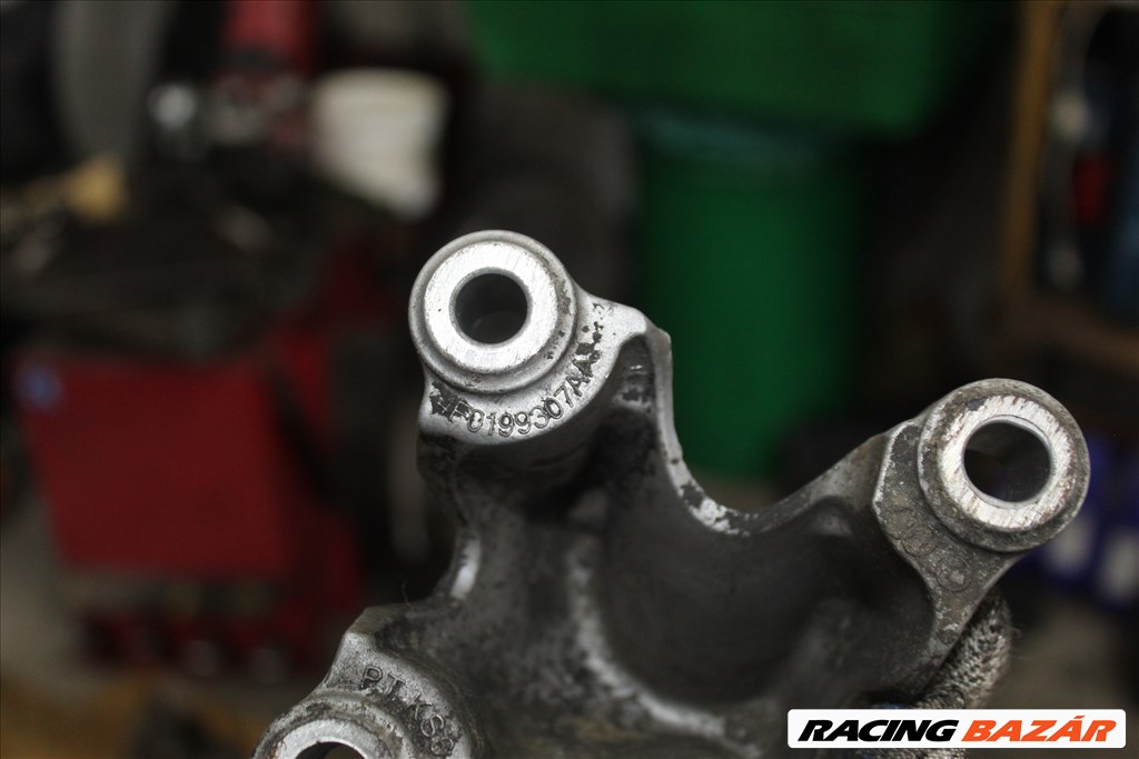 Audi A6 4F 3.0D  motortartó bak  4f0199307a 2. kép