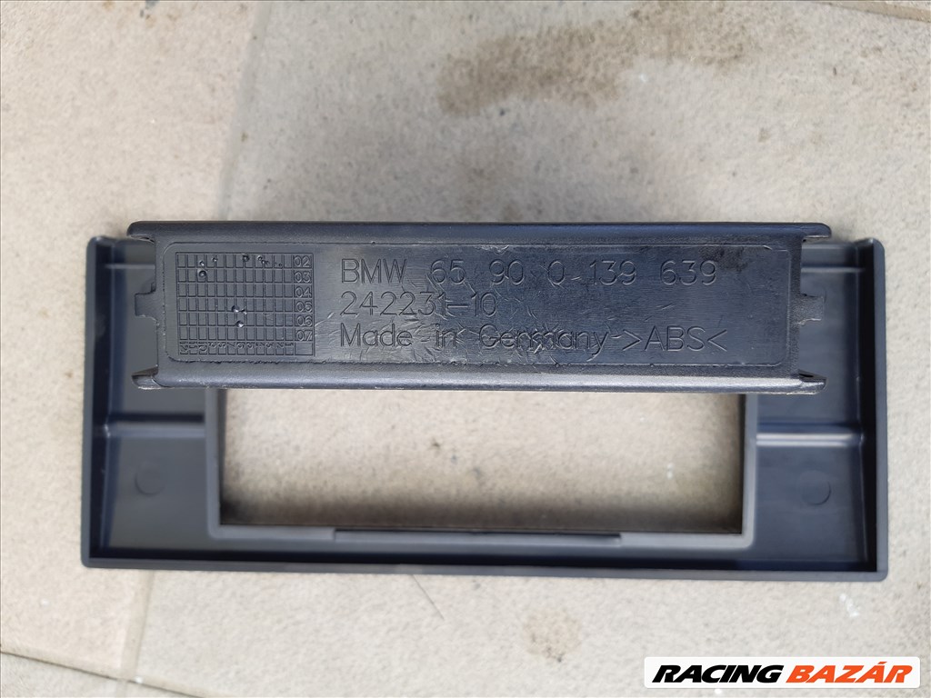BMW E39 gyári 1 din rádió beépítő keret eladó  65900139639 4. kép