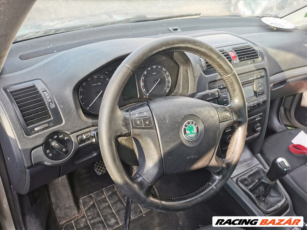Skoda Octavia (2nd gen) Combi 2.0 TDI 6 seb kézi váltó JLU kóddal, 243634km-el eladó jlu20tdi skodaoctavia20tdi 20. kép