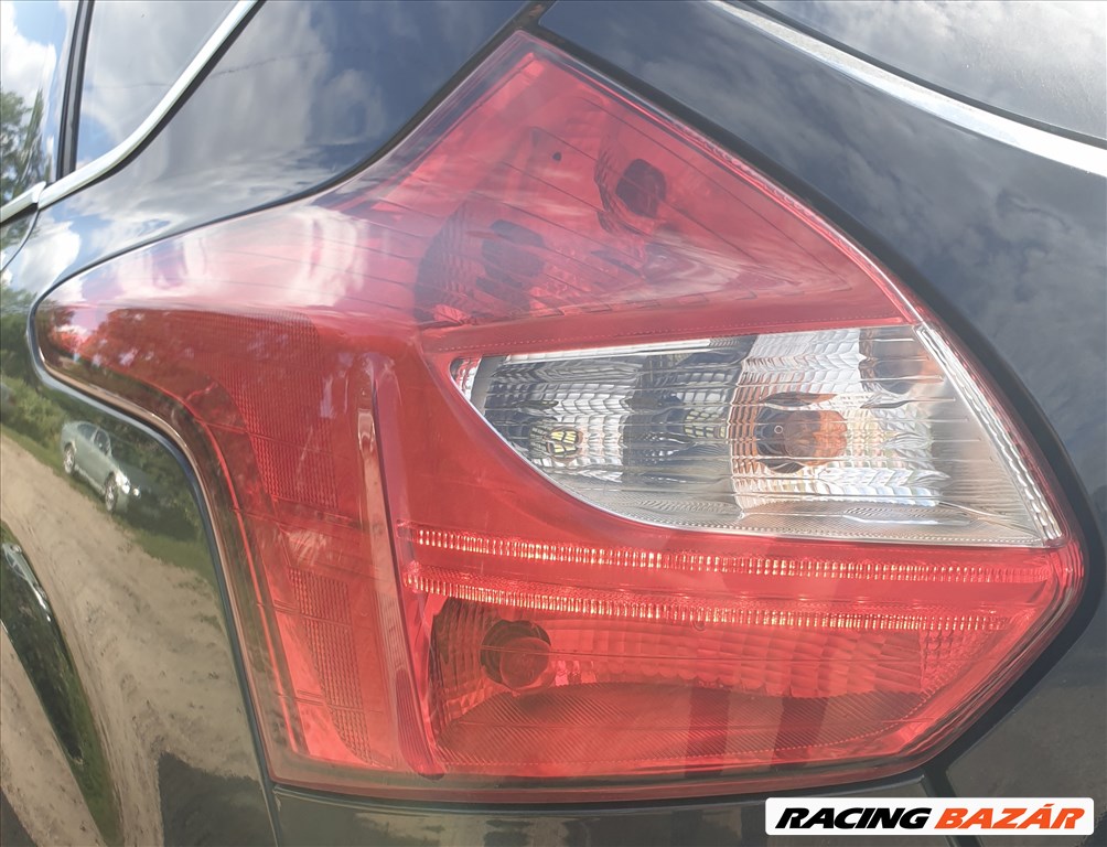 Ford Focus Mk3 Bal hátsó lámpa (LED) 1. kép