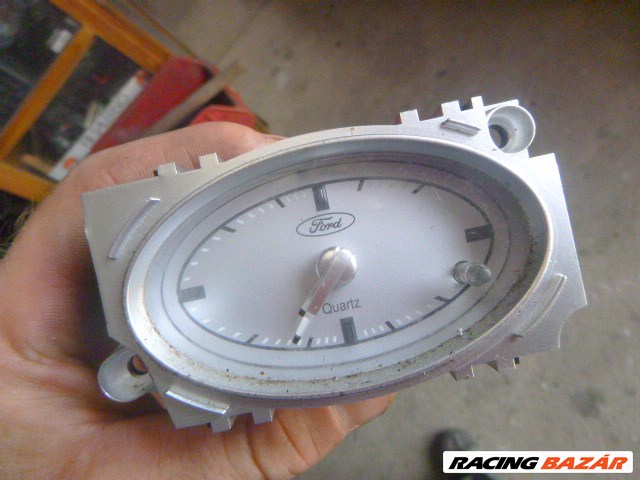 Ford Mondeo Mk3 időmérő óra csatlakozóval 1. kép