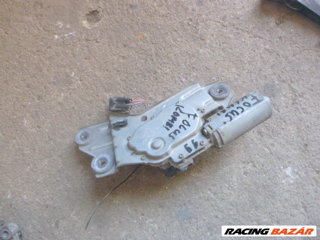 Ford Focus Mk1 KOMBI HÁTSÓ ablaktörlő motor  0390201552 2. kép