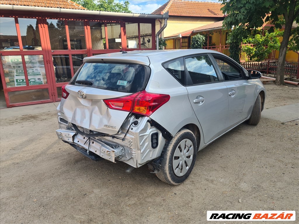 Toyota Auris II. 1.4 D4D 1ND bontott jármű , bontott alkatrészek , bontás 3. kép