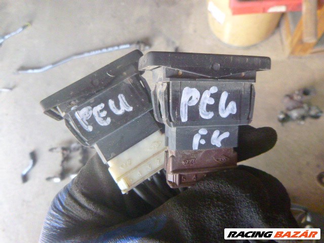 Peugeot 405 ablakemelő kapcsoló csatlakozóval  3. kép