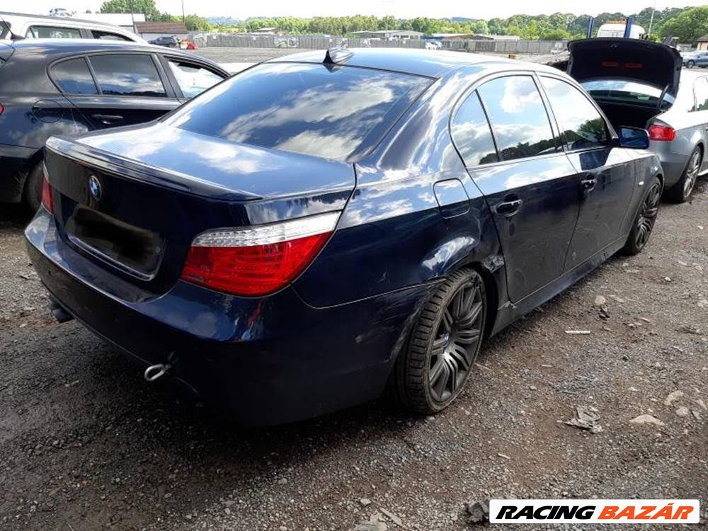 BMW 5-ös sorozat 525d M-Packet (E60/E61) bontott alkatrészei  2. kép