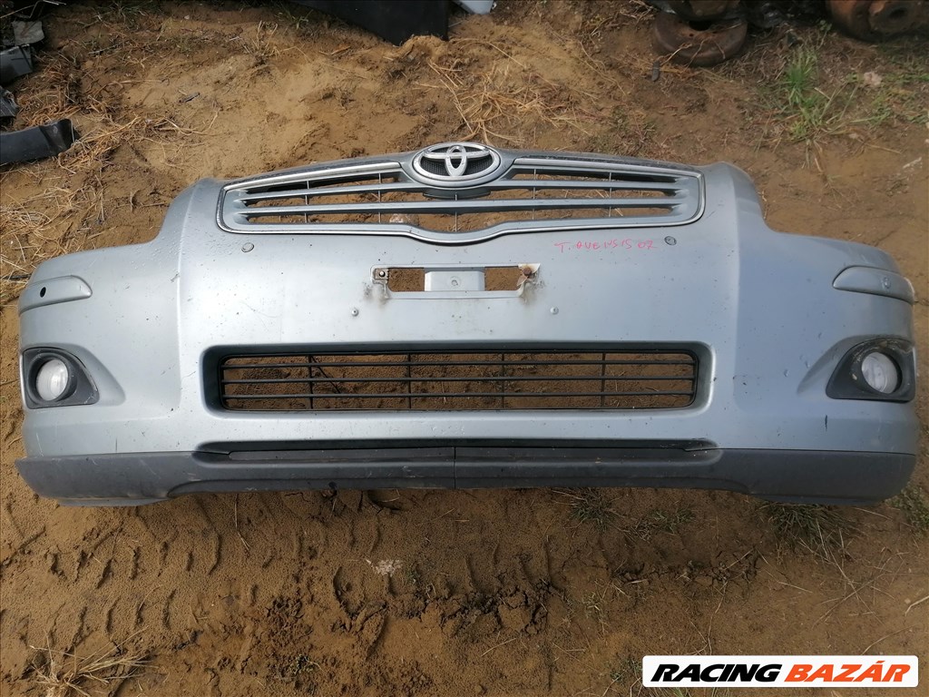 Toyota avensis első lökhárító.  1. kép