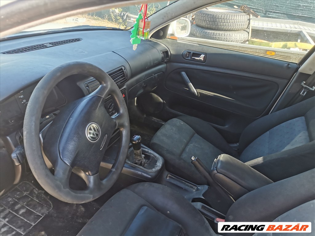 Volkswagen Passat B5 Variant 1.9 TDI 1.9Tdi motor AHH 819555 kóddal, 263.116km-el eladó vwpassatb5 9. kép
