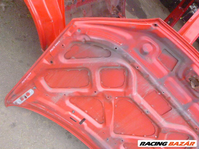 Ford Mondeo Mk3 2002 piros motorháztető  6. kép